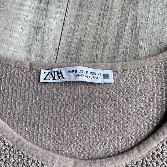 Zara short sleeve top - Picture 3 of 3